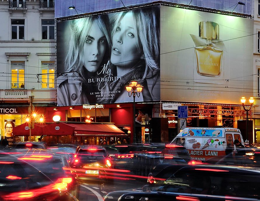 burberry_brussels_place-louise_louise-2